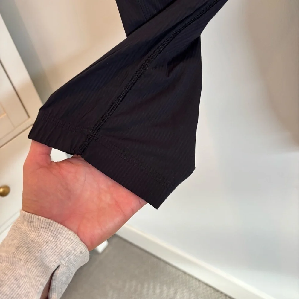 Lululemon Dance Studio Mid-Rise Cropped Pant Lightweight Swift Fabric Size 2